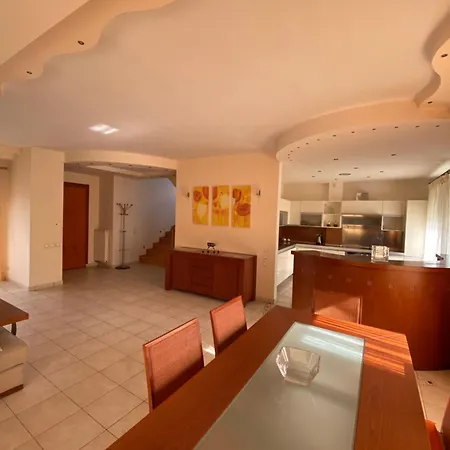Olympus Breeze Villa